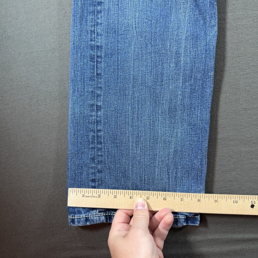 BKE Tyler Straight Leg Jeans Mens 36x34 Medium Wash Stretch Blue Denim Whiskers - Picture 9 of 9